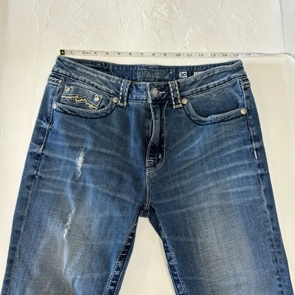 Miss Me Boyfriend Capri Jeans - Picture 8 of 11